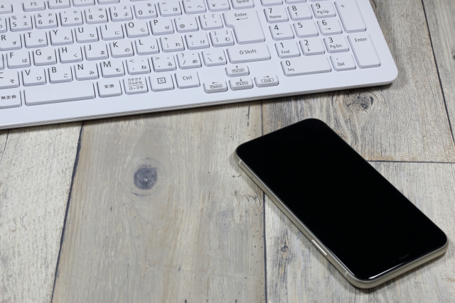 facebook 広告 ab テスト