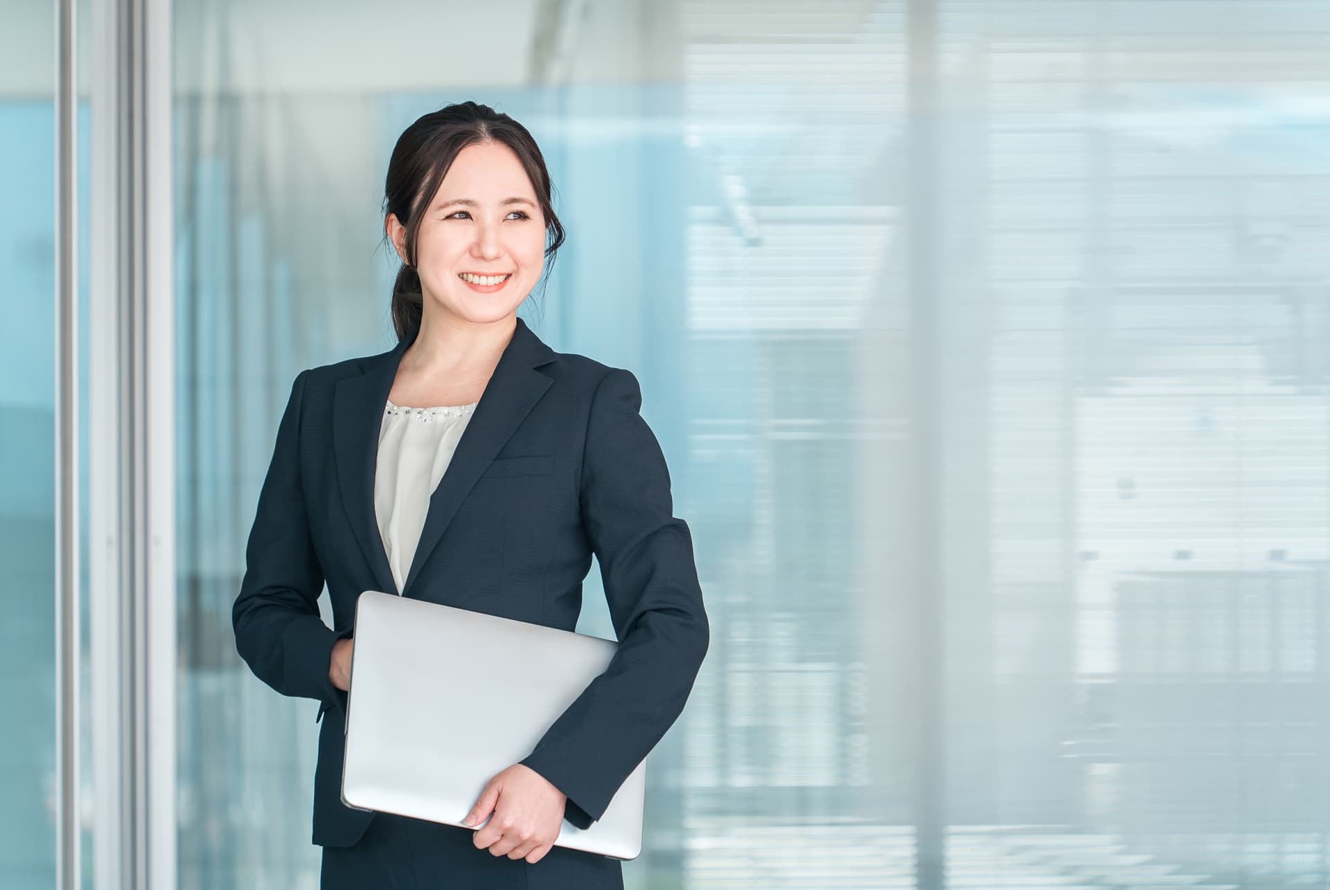 インバウンドマーケティング アウトバウンドマーケティング