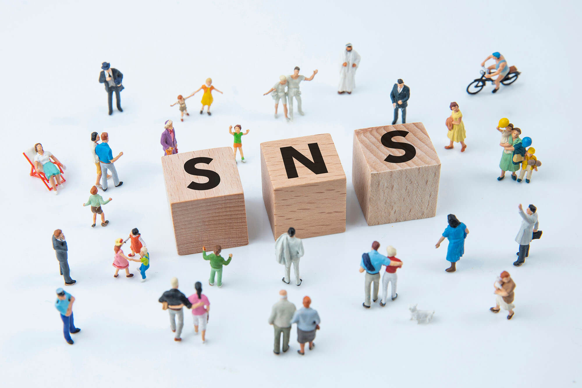 SNS広告のカギはデザインにあった！成果を出すためのコツを解説